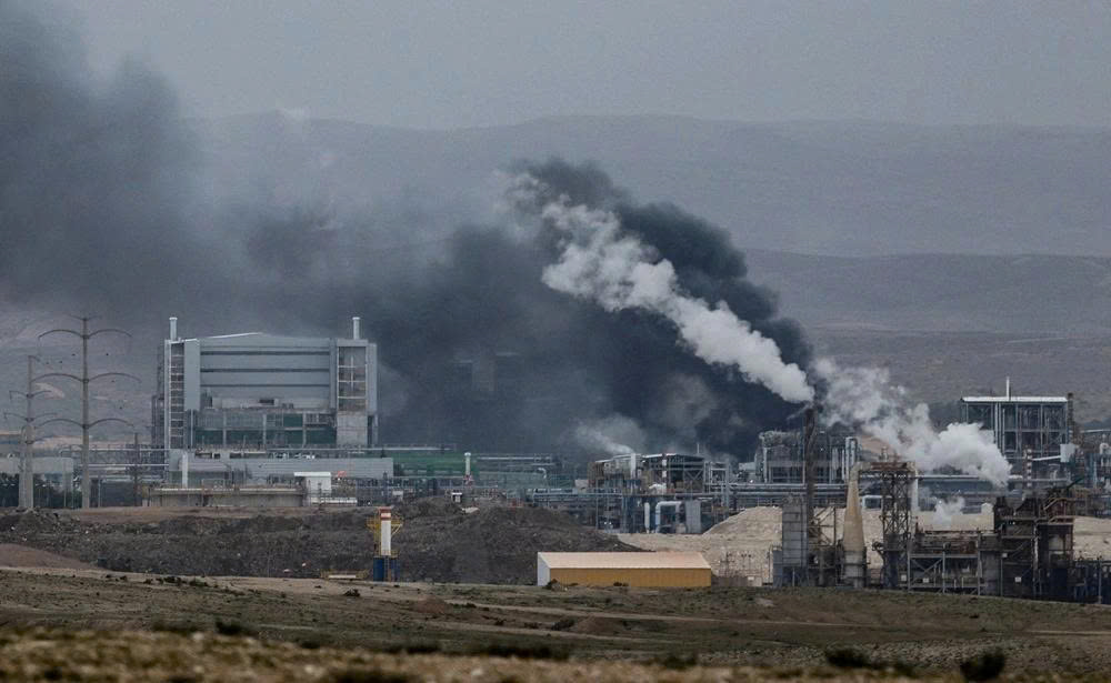 TRUNG ĐÔNG-THỜI LUẬN: Cuộc đối đầu trên “trận địa mới”