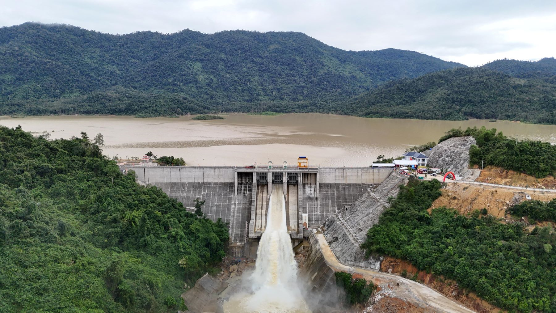 Ứng phó hiệu quả với hạn hán, xâm nhập mặn