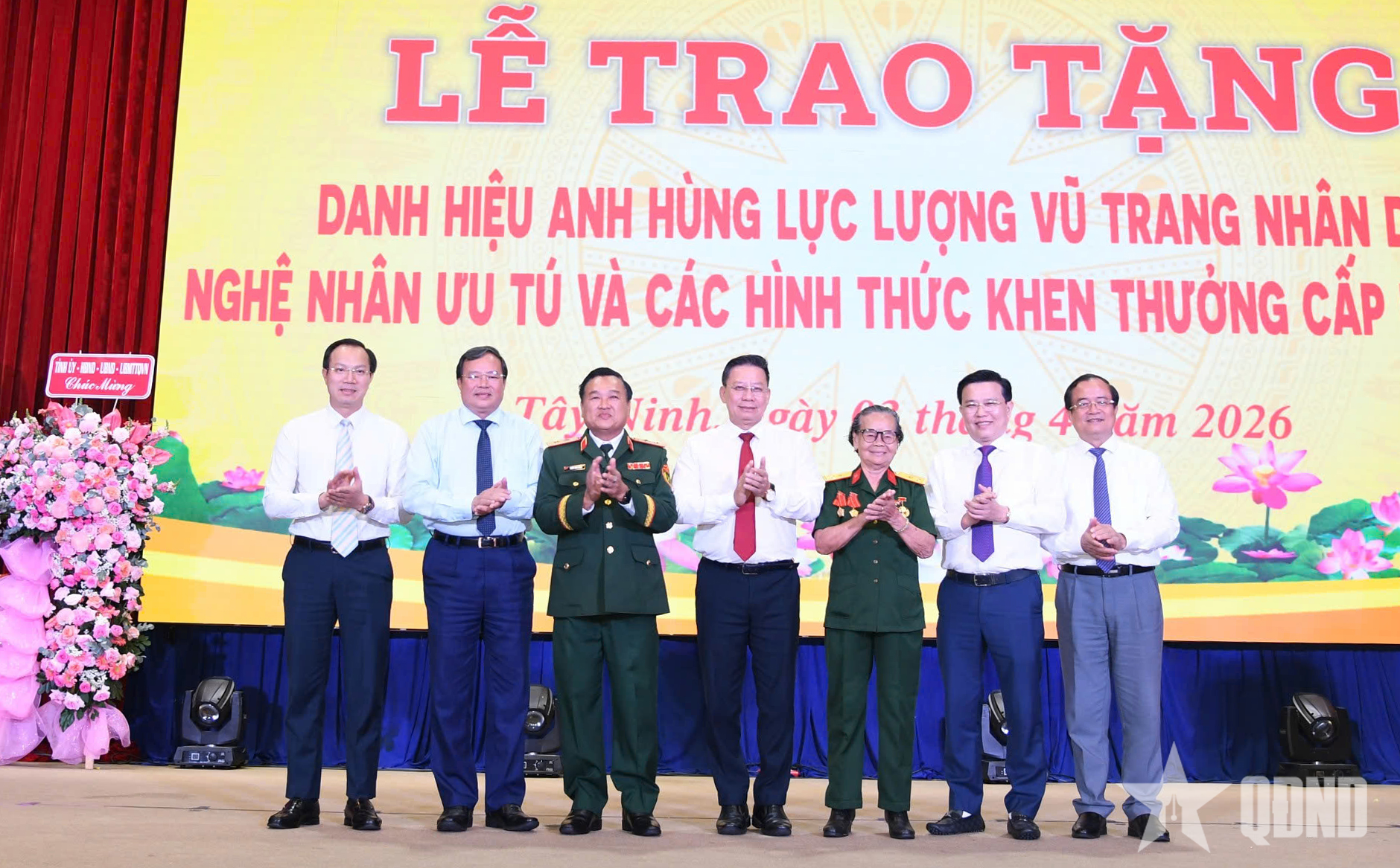 Tỉnh Tây Ninh: Lễ trao tặng danh hiệu Anh hùng LLVT nhân dân và các hình thức khen thưởng cấp Nhà nước
