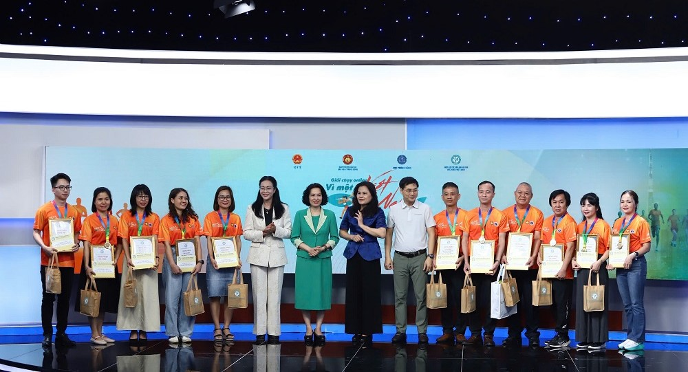 Lan tỏa tinh thần chủ động chăm sóc sức khoẻ qua giải chạy online “Vì một Việt Nam khoẻ mạnh”