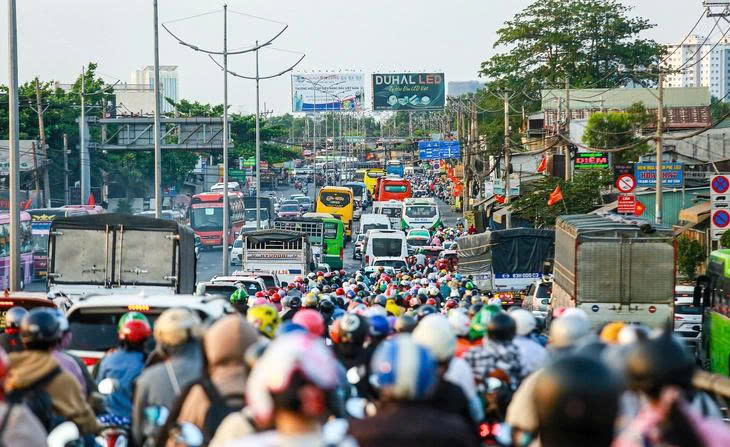 TP Hồ Chí Minh triển khai 19 bước bồi thường dự án mở rộng Quốc lộ 1

