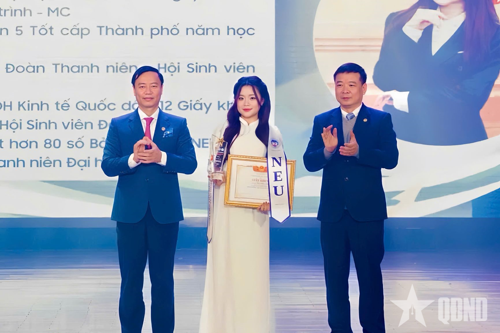 Hành trình tỏa sáng từ đam mê sân khấu