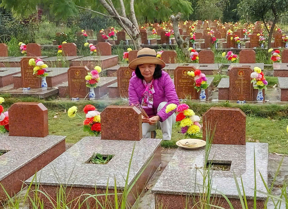 Vượt lên bệnh tật đi tìm đồng đội