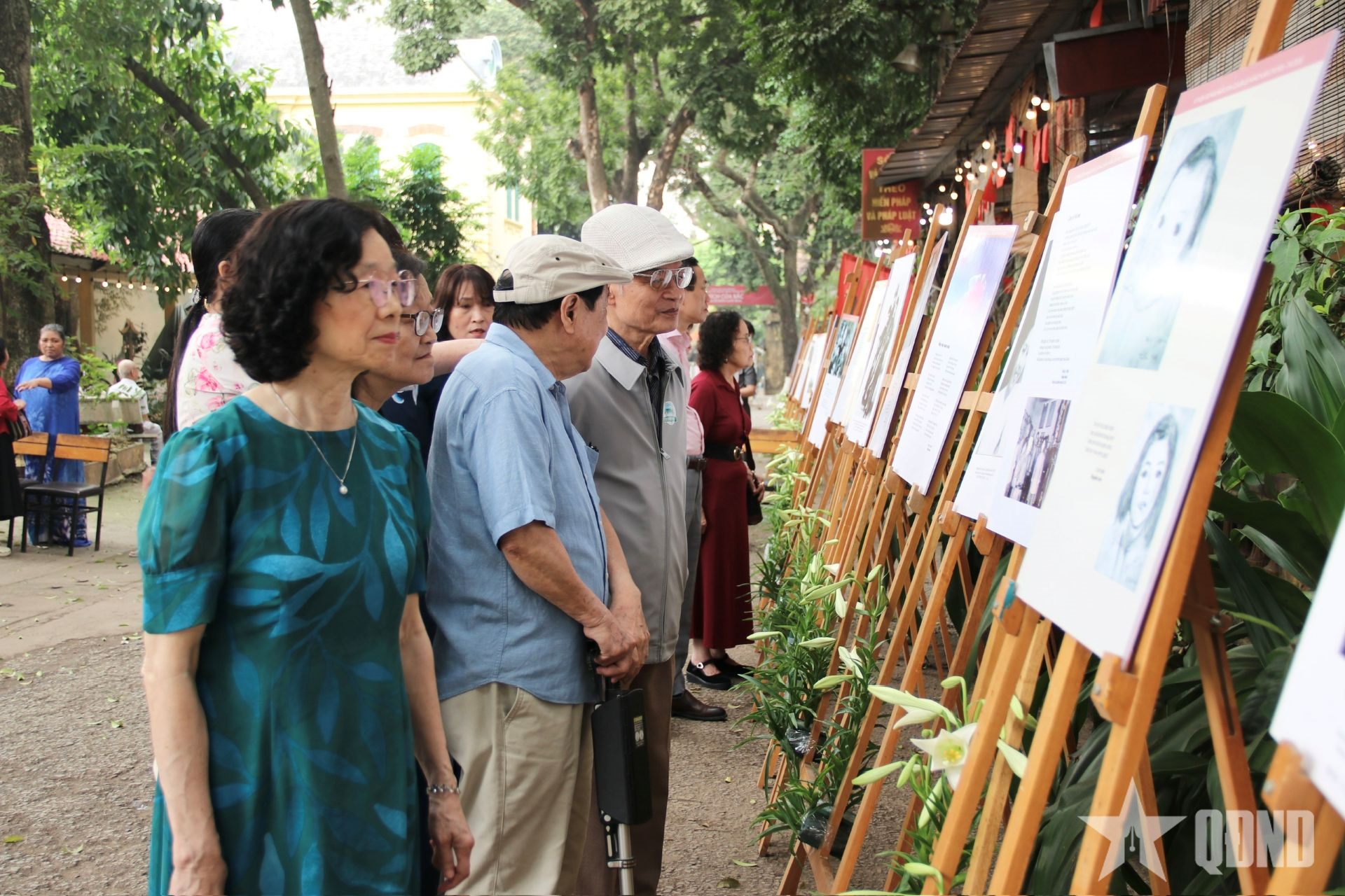 Đặc sắc không gian thơ “Lời ca gửi mẹ”