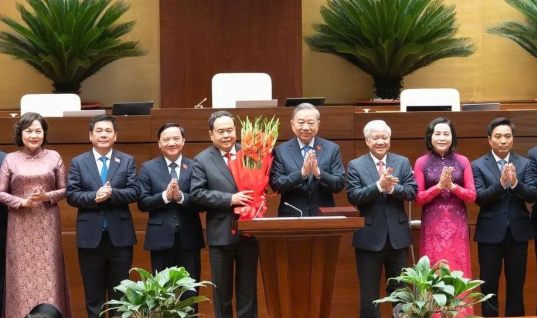 Danh sách 18 thành viên Ủy ban Thường vụ Quốc hội khóa XVI