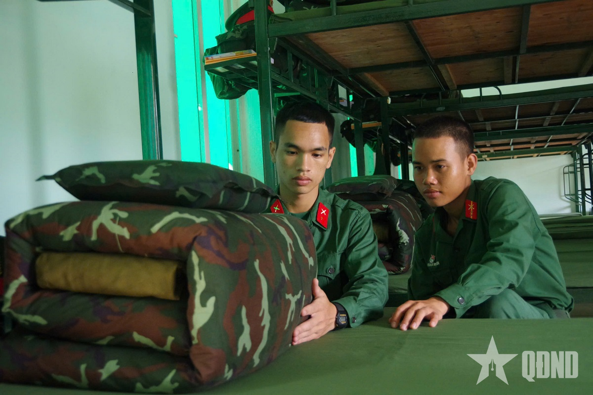 Chiến sĩ mới giàu nghị lực