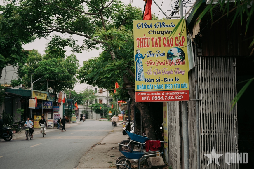 Làng thêu Minh Lãng: Nơi những "tay kim" dệt hồn vào vải