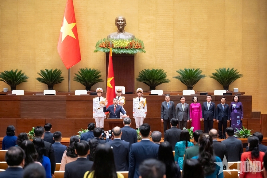 Đồng chí Lê Minh Hưng được Quốc hội tín nhiệm bầu làm Thủ tướng Chính phủ