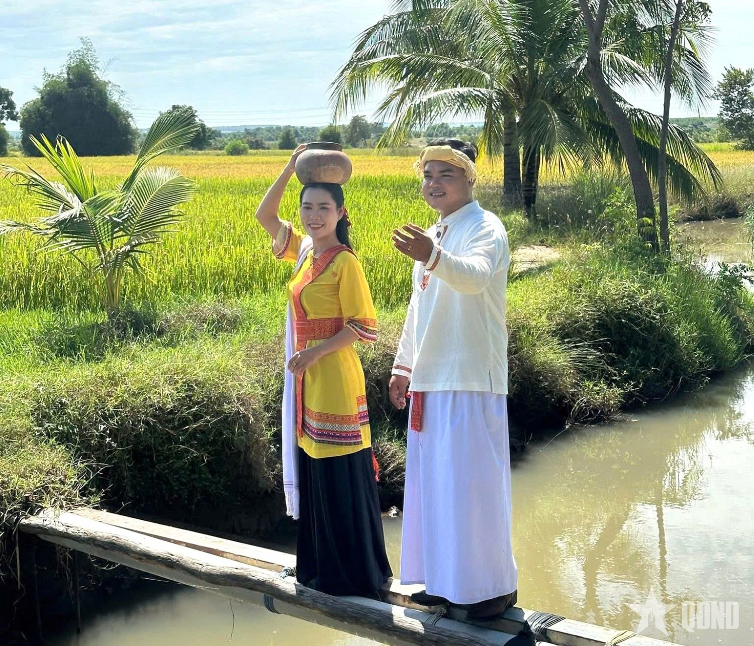 Chàng trai người Chăm và hành trình “giữ lửa” âm nhạc cội nguồn