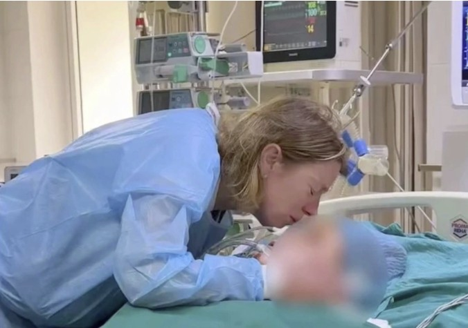 Cô gái người Anh hiến tạng trao lại sự sống cho 3 người Việt