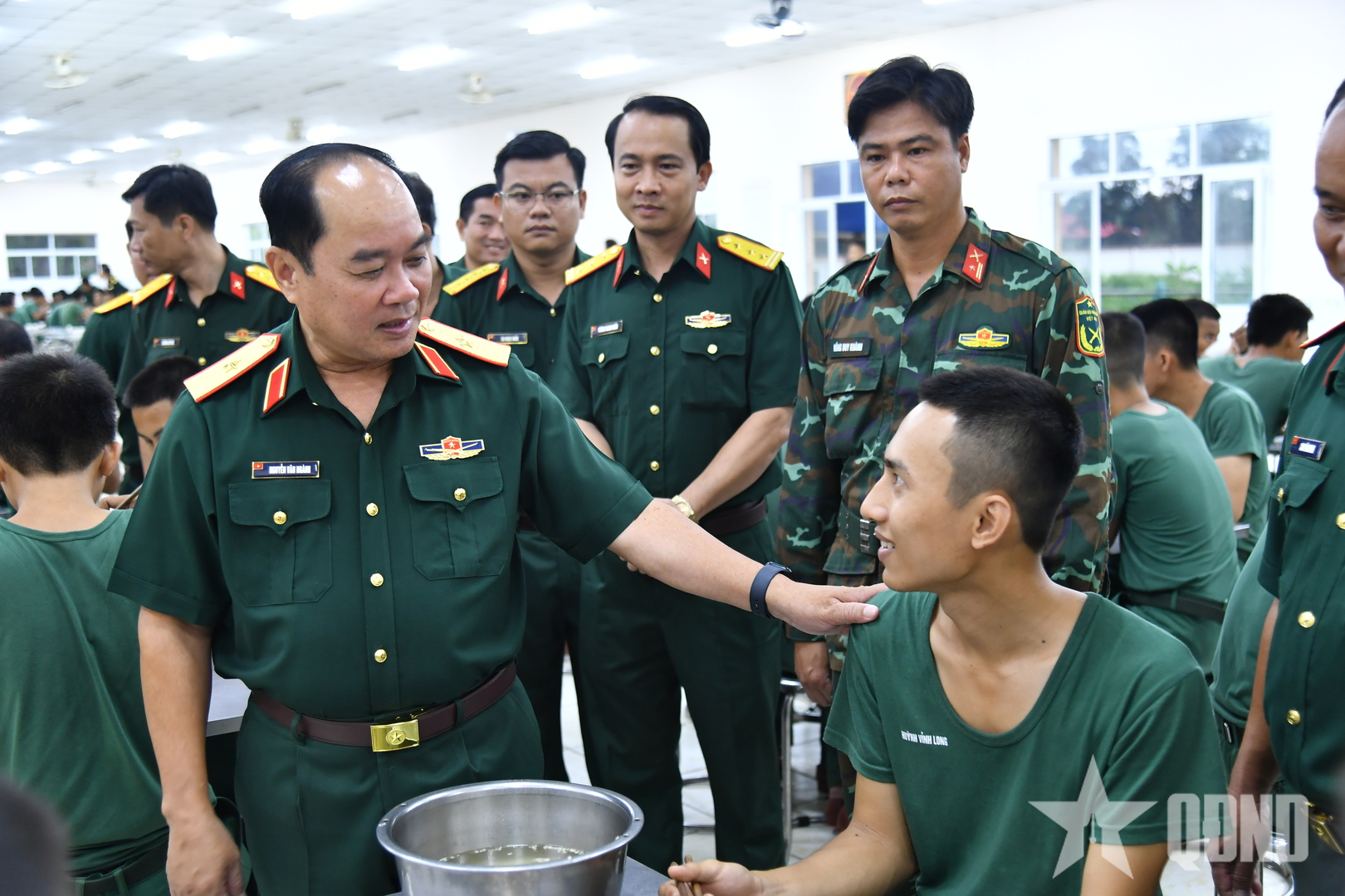 Tiểu đoàn 207 (Trung đoàn 893): Kiểm tra công tác huấn luyện chiến sĩ mới