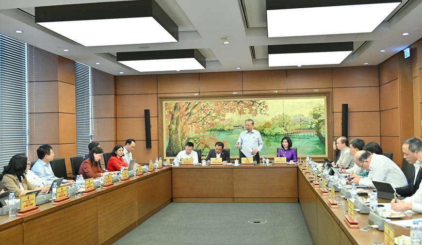 Tổng Bí thư, Chủ tịch nước Tô Lâm: Sửa luật Thủ đô trao quyền mạnh hơn, phân cấp, phân quyền triệt để nhưng rõ trách nhiệm