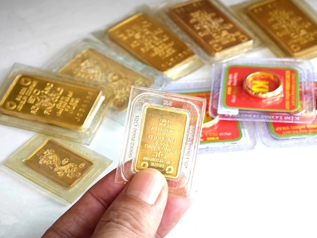 Giá vàng hôm nay (chiều 8-4): Bật tăng mạnh