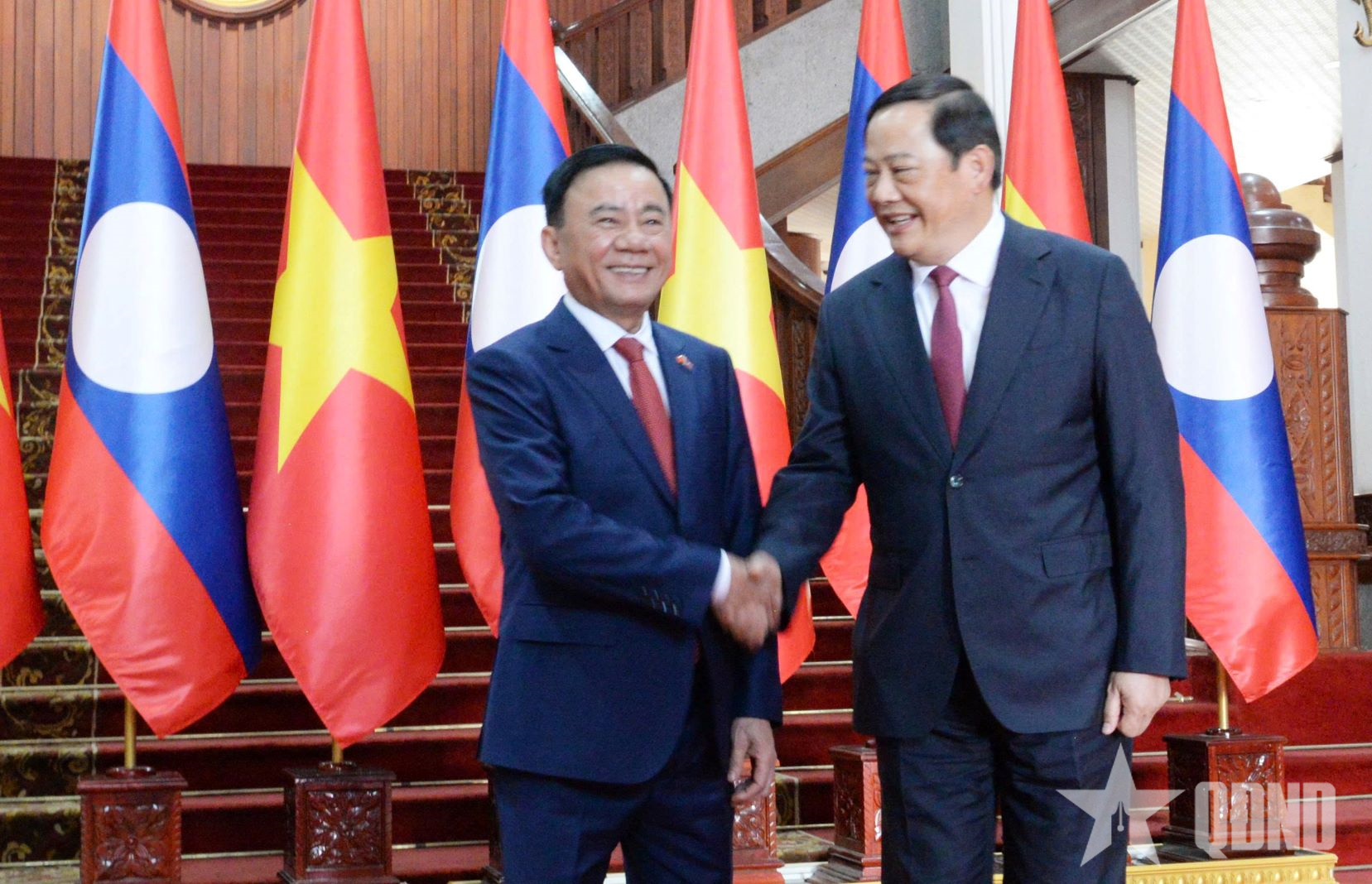 Tăng cường quan hệ hữu nghị vĩ đại, đoàn kết đặc biệt, hợp tác toàn diện, gắn kết chiến lược Việt Nam - Lào