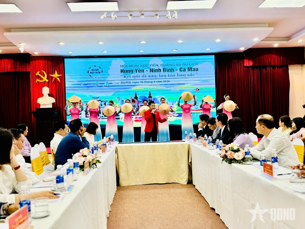 Đẩy mạnh hợp tác du lịch Hưng Yên, Ninh Bình, Cà Mau

