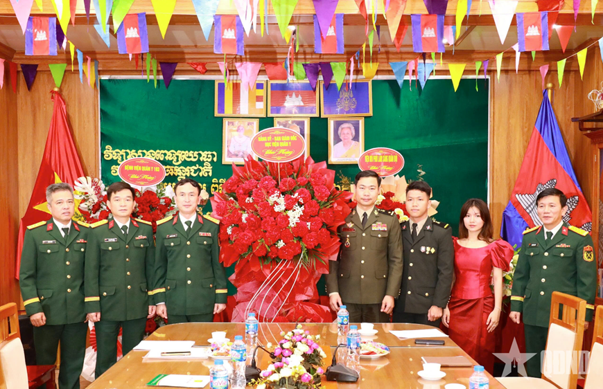 Học viện Quân y gặp mặt chúc mừng Tết cổ truyền Chol Chnam Thmay của Campuchia