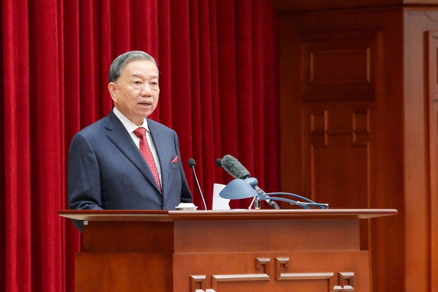 Tổng B&iacute; thư T&ocirc; L&acirc;m k&yacute; Quy định về c&ocirc;ng t&aacute;c ch&iacute;nh trị, tư tưởng trong Đảng