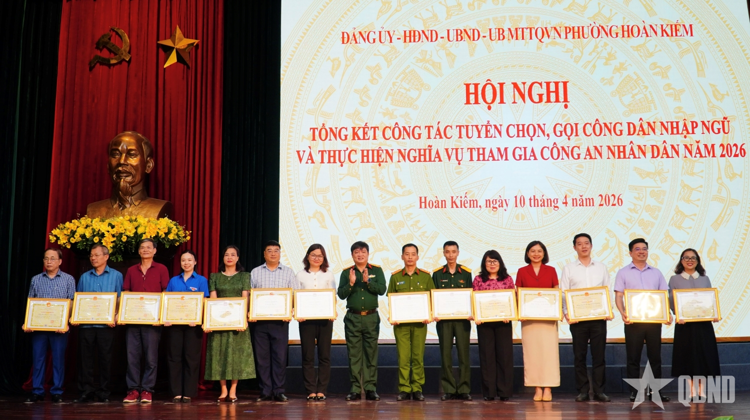 Phường Hoàn Kiếm (TP Hà Nội) hoàn thành 100% chỉ tiêu tuyển chọn, gọi công dân nhập ngũ năm 2026