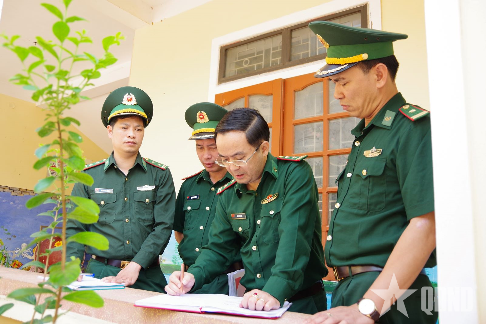 Khảo sát chuẩn bị Giao lưu hữu nghị quốc phòng biên giới Việt Nam - Lào lần thứ 3

