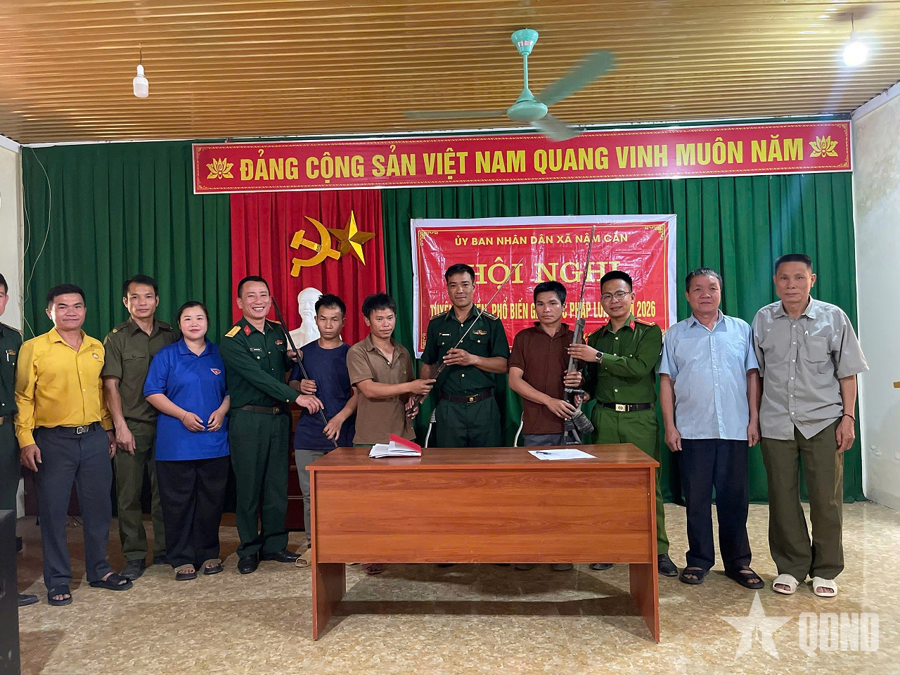 Đưa pháp luật về bản, giữ bình yên nơi biên giới