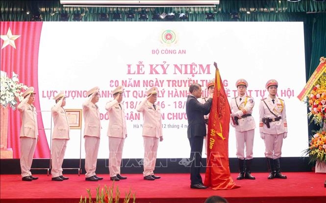 Thủ tướng L&ecirc; Minh Hưng: Hiện đại h&oacute;a phương thức quản trị quốc gia, x&acirc;y dựng nền h&agrave;nh ch&iacute;nh phục vụ