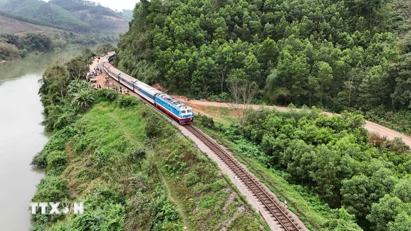 Giảm giá vận chuyển trên các đoàn tàu xuất phát đến ngày 14-5