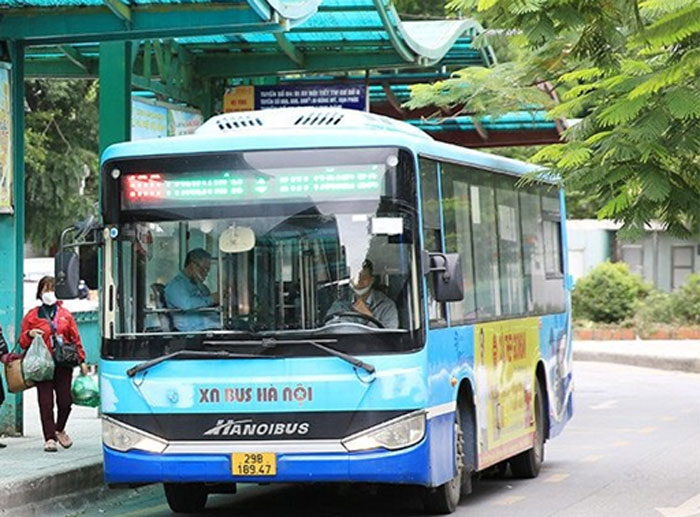 Thư về tòa soạn: Bài học ứng xử trên chuyến xe buýt