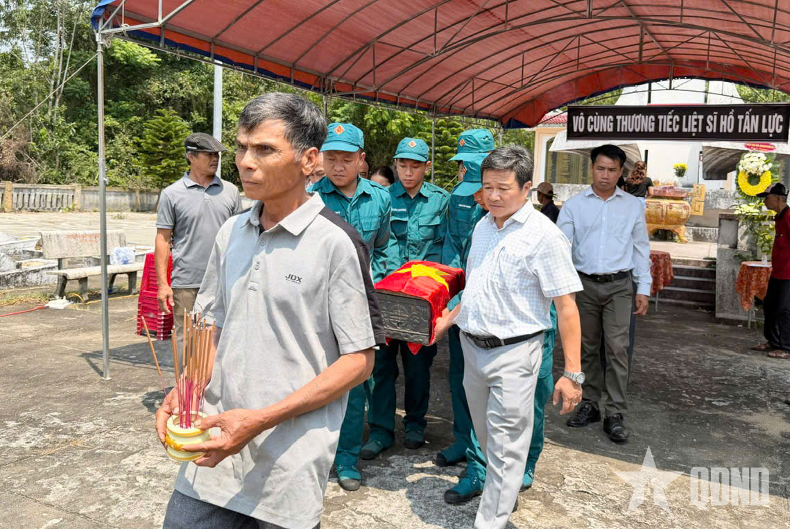 Quảng Ngãi: Tổ chức truy điệu và an táng các hài cốt liệt sĩ

