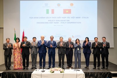 Gallery - 	Chủ tịch Quốc hội Trần Thanh Mẫn: Thúc đẩy hợp tác Việt Nam - Italy