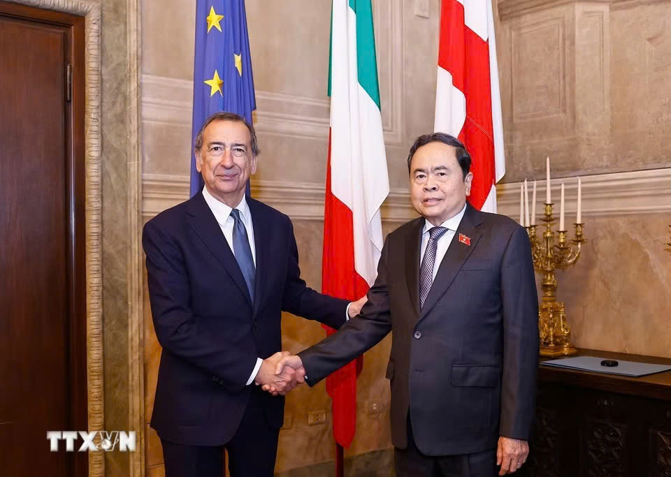 Chủ tịch Quốc hội Trần Thanh Mẫn gặp Thị trưởng Thành phố Milan Giuseppe Sala