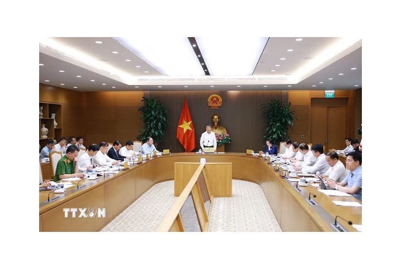 Thủ tướng Lê Minh Hưng: Những điều kiện kinh doanh không cần thiết thì đương nhiên phải cắt giảm