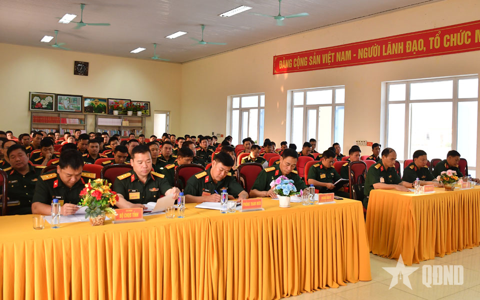 Nâng cao năng lực tham mưu, chỉ huy cho đội ngũ cán bộ cơ sở