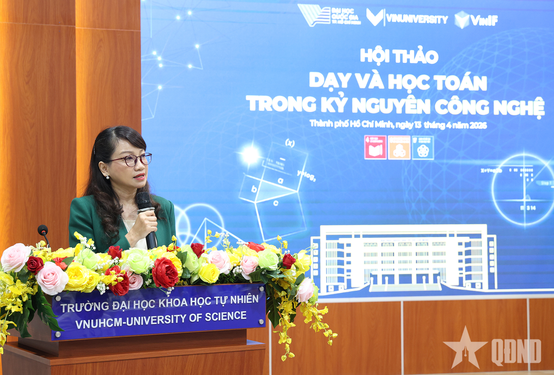 Đại học Quốc gia TP Hồ Chí Minh đổi mới giáo dục Toán học trong kỷ nguyên công nghệ