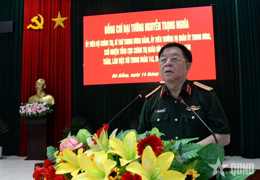 Đại tướng Nguyễn Trọng Nghĩa thăm, làm việc với Trường Thiếu sinh quân miền Trung và Trung đoàn 143  