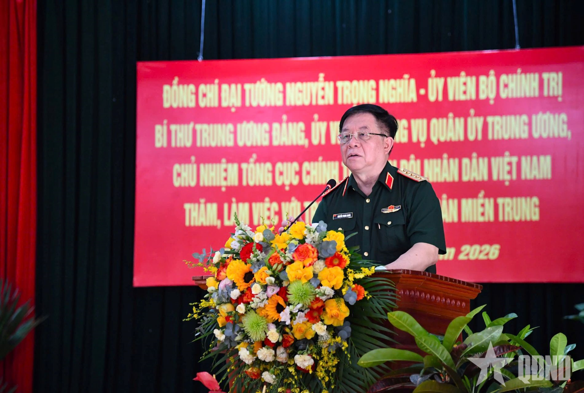 Đại tướng Nguyễn Trọng Nghĩa thăm, làm việc với Trường Thiếu sinh quân miền Trung và Trung đoàn 143  