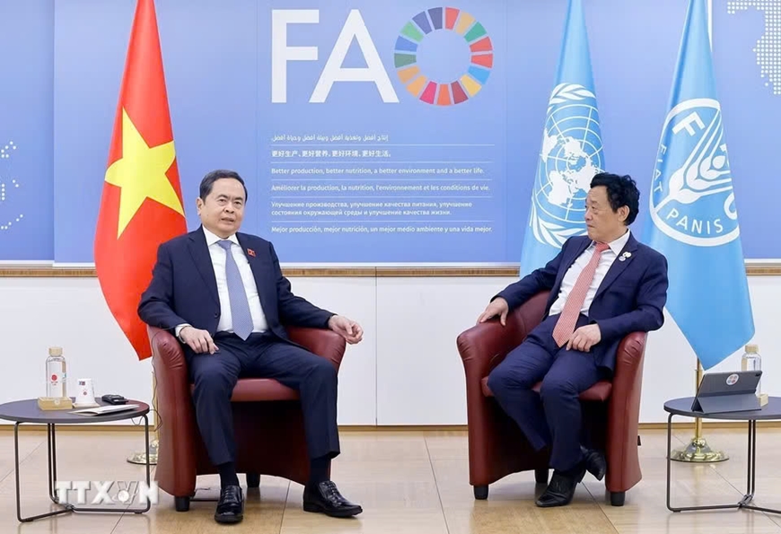 Chủ tịch Quốc hội Trần Thanh Mẫn gặp Tổng Gi&aacute;m đốc FAO