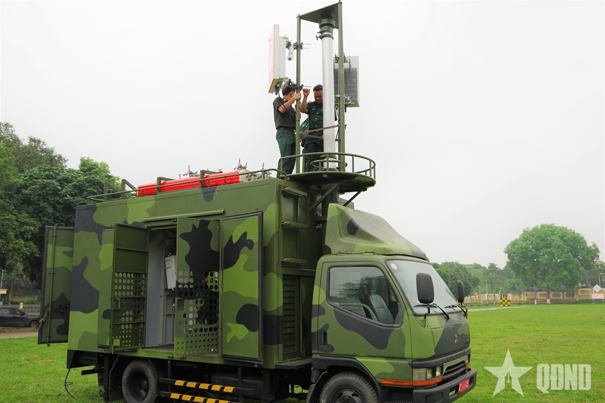 Binh chủng Thông tin liên lạc khai mạc huấn luyện, triển khai, khai thác hệ thống mạng thông tin di động quân sự dùng riêng