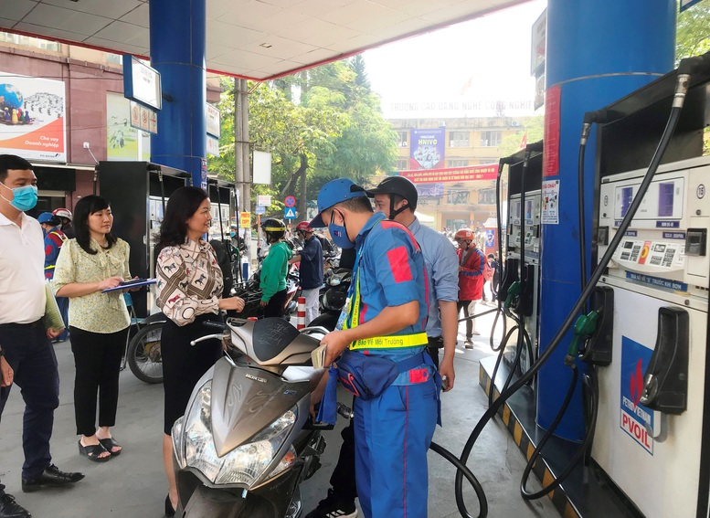 Bộ Công Thương thông báo giảm loạt thuế xăng dầu từ 0 giờ ngày 16-4