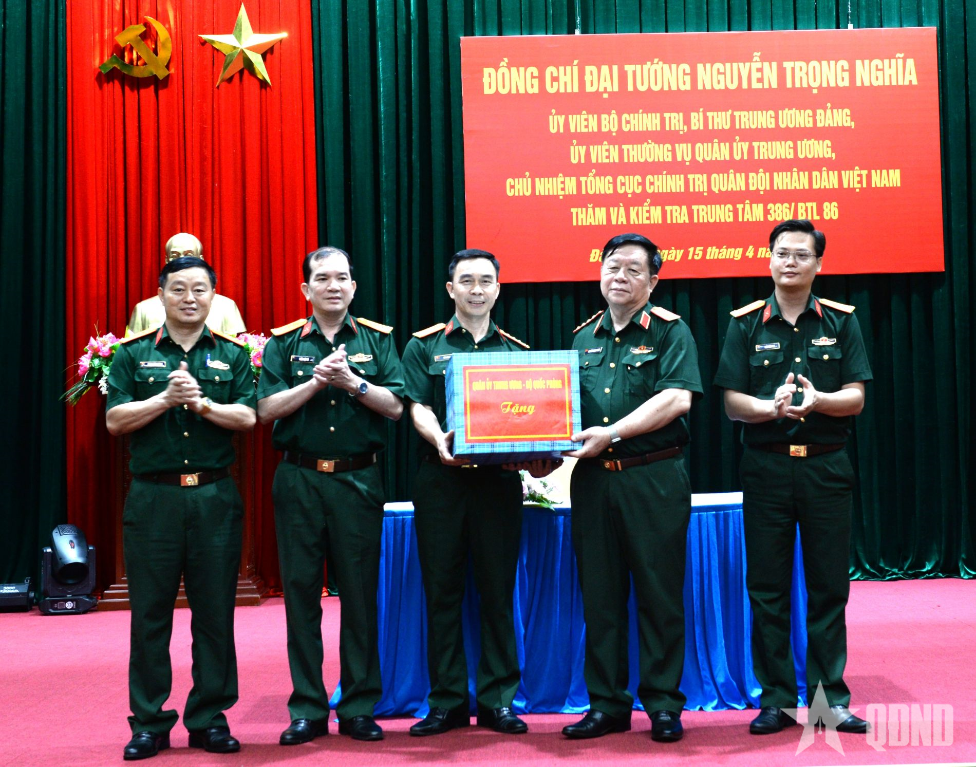 Đại tướng Nguyễn Trọng Nghĩa thăm, kiểm tra Trung tâm 386 (Bộ tư lệnh 86)