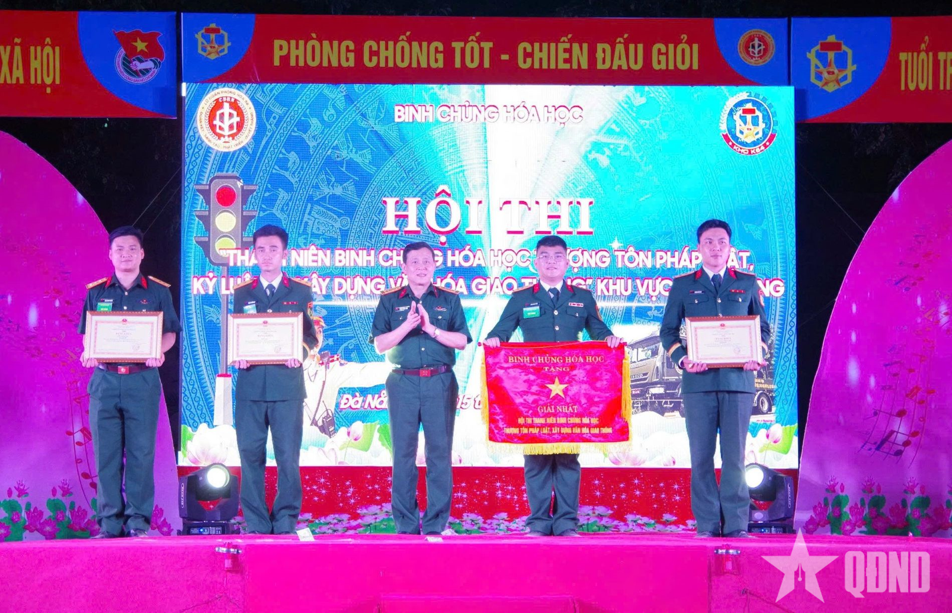 Tuổi trẻ Binh chủng Hóa học xây dựng văn hóa giao thông từ nền tảng pháp luật, kỷ luật