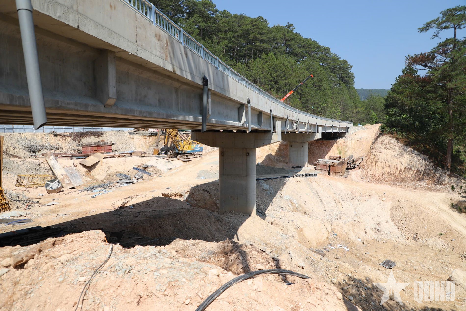 Cầu cạn trên đèo Mimosa Đà Lạt trước ngày thông xe