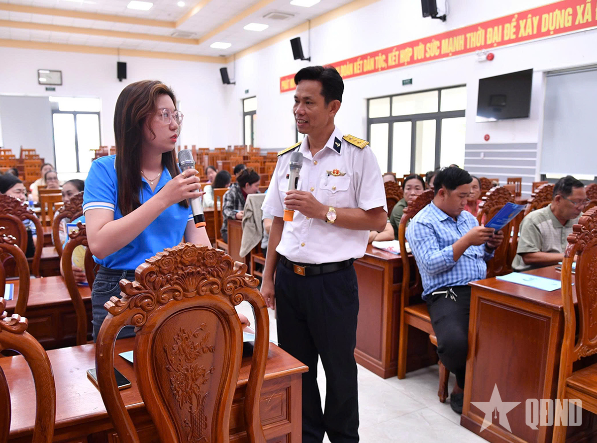 Phụ nữ Cà Mau chung tay bảo vệ chủ quyền biển, đảo thiêng liêng của Tổ quốc

