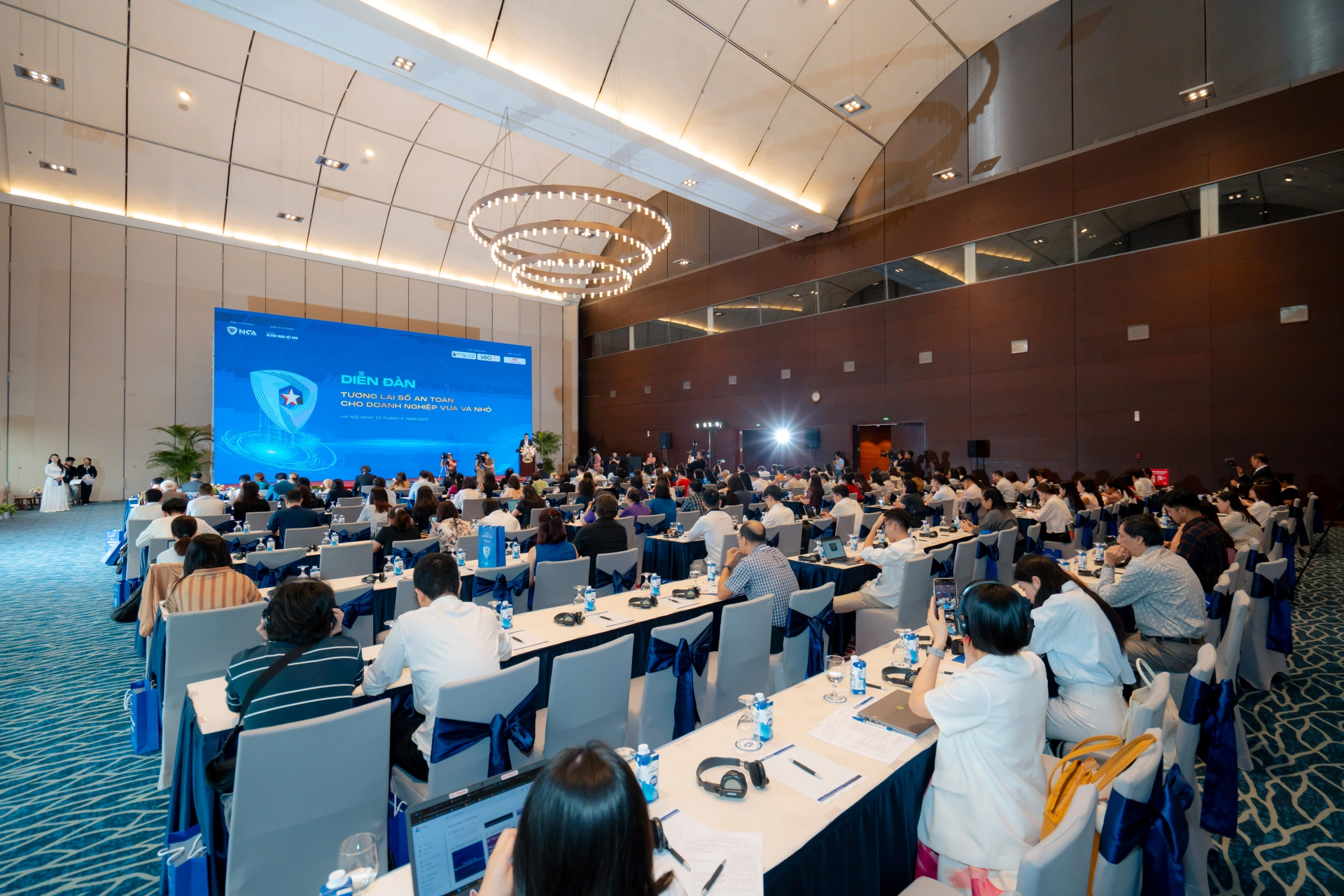 An ninh mạng không còn là bài toán kỹ thuật 