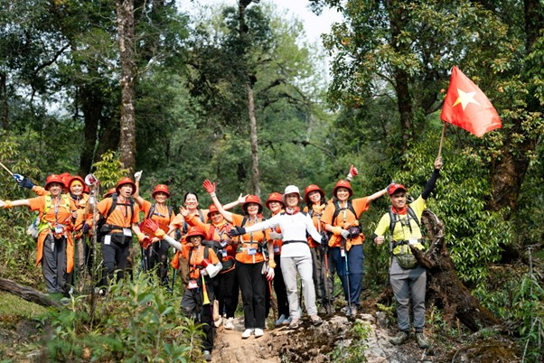“Khi trái tim quyết đi - Ngọn núi sẽ mở đường”: Đỉnh Fansipan và hành trình bứt phá chính mình