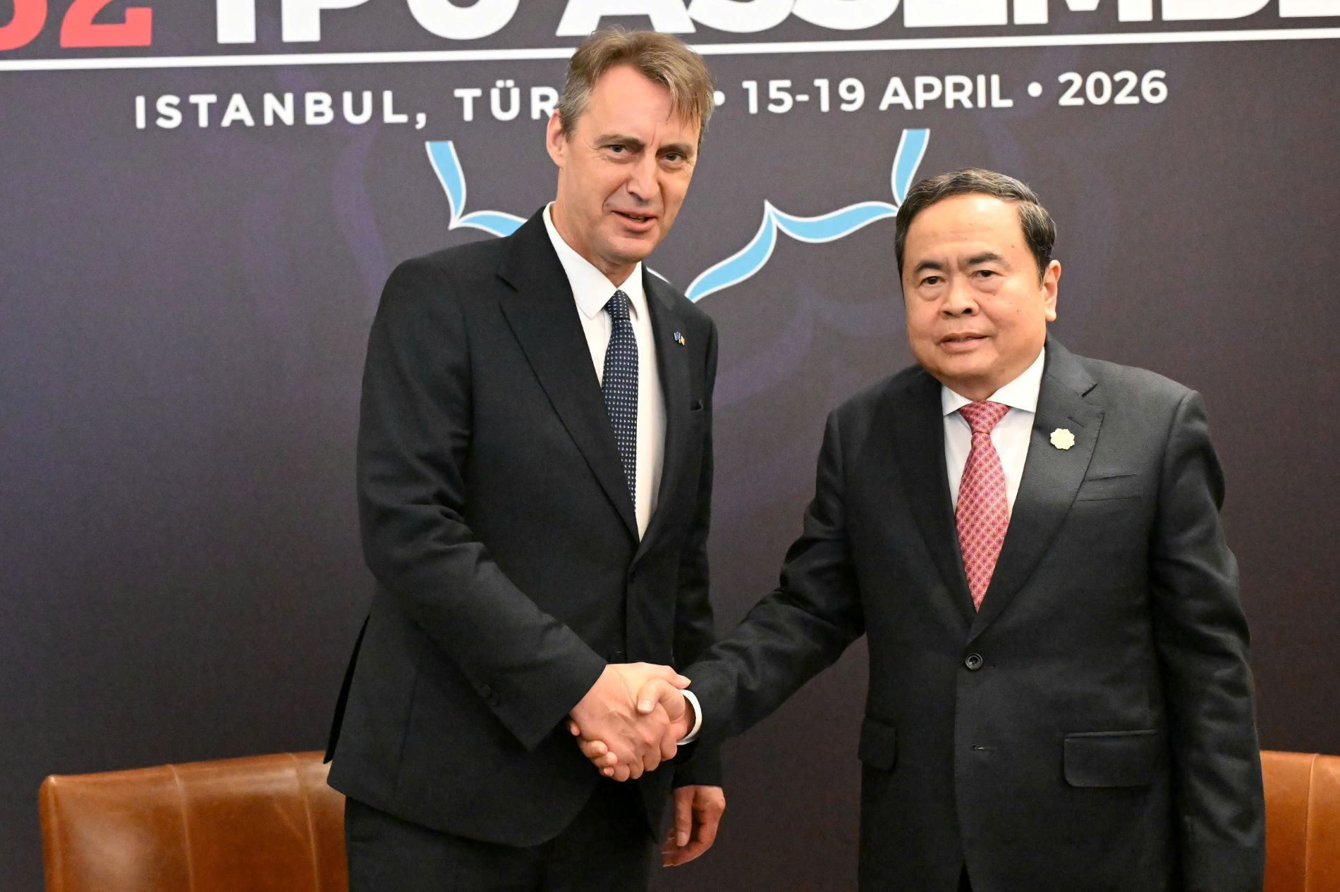 Đại hội đồng IPU-152: Chủ tịch Quốc hội Trần Thanh Mẫn gặp Chủ tịch Thượng viện Bỉ 