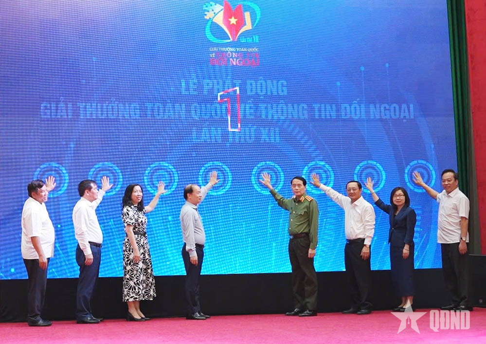 Hội nghị Báo cáo viên Trung ương toàn quốc và phát động Giải thưởng toàn quốc về thông tin đối ngoại