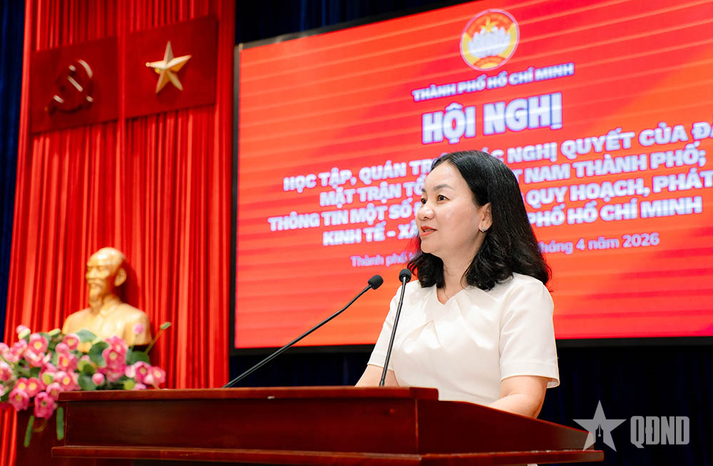 Quán triệt các nghị quyết và thông tin định hướng quy hoạch, phát triển kinh tế-xã hội TP Hồ Chí Minh