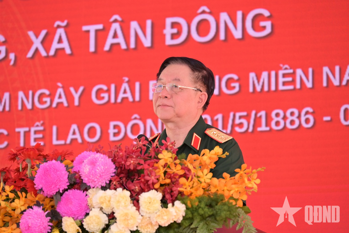 Đại tướng Nguyễn Trọng Nghĩa dự khởi công xây dựng Trường Tiểu học Tân Đông, tỉnh Đồng Tháp