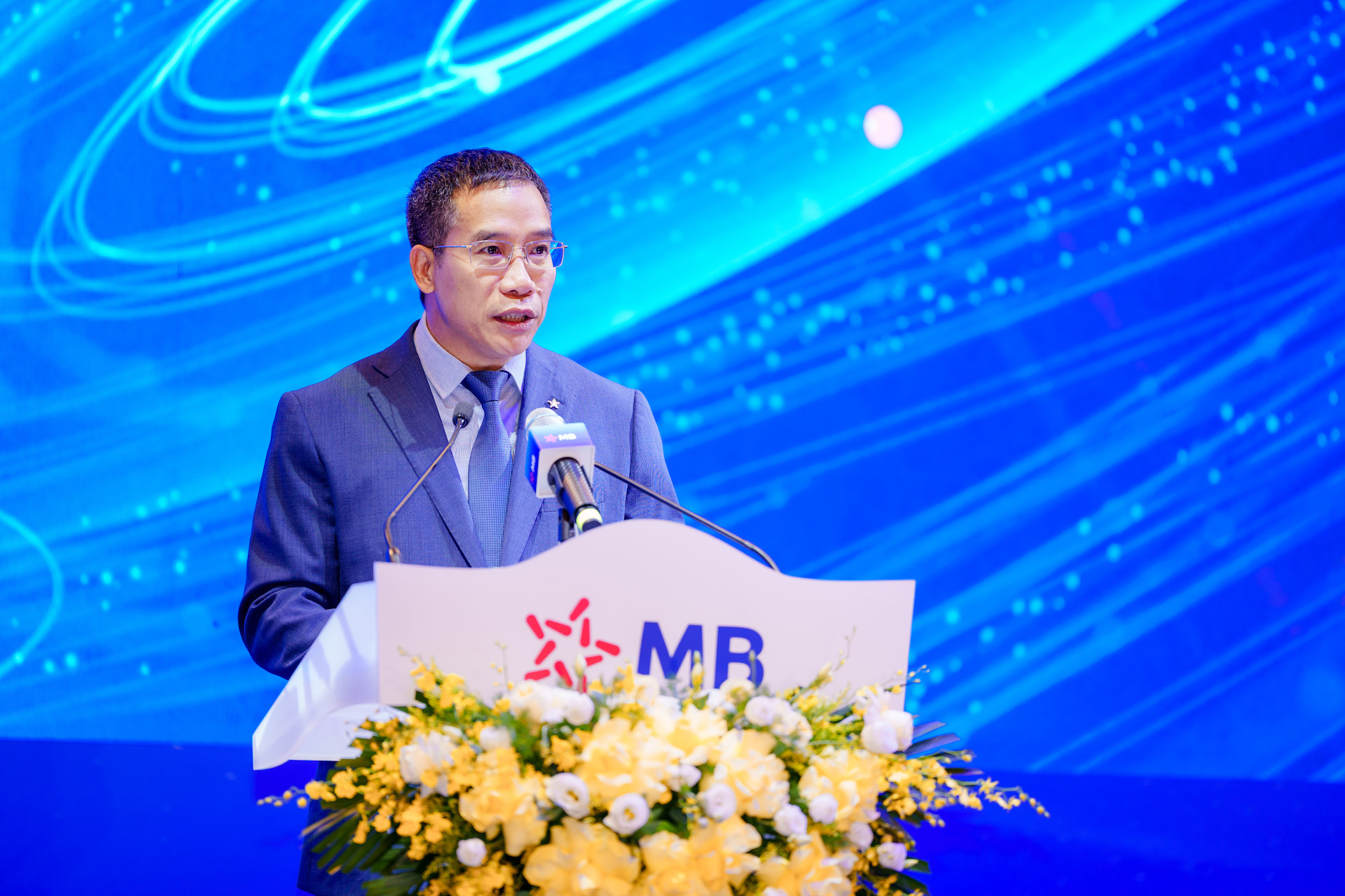 MB hướng đến trở thành ngân hàng tốp 1 về khách hàng, giao dịch 