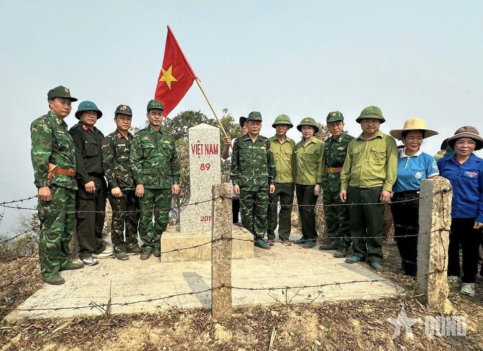 Điện Biên: Tăng cường tuần tra bảo vệ biên giới